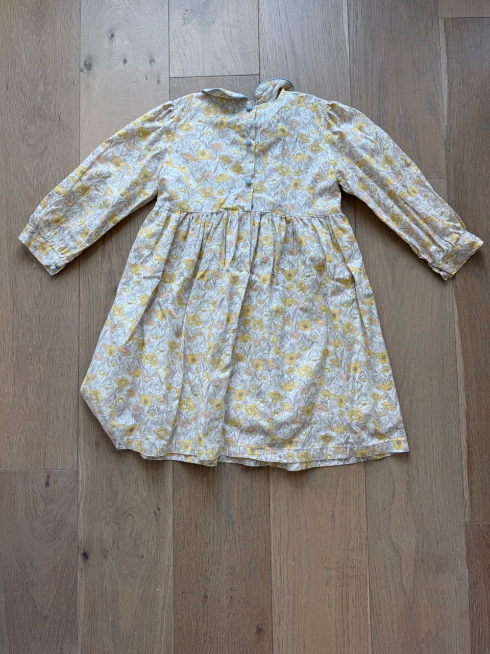 Girls Dress - Picture 3 of 4
